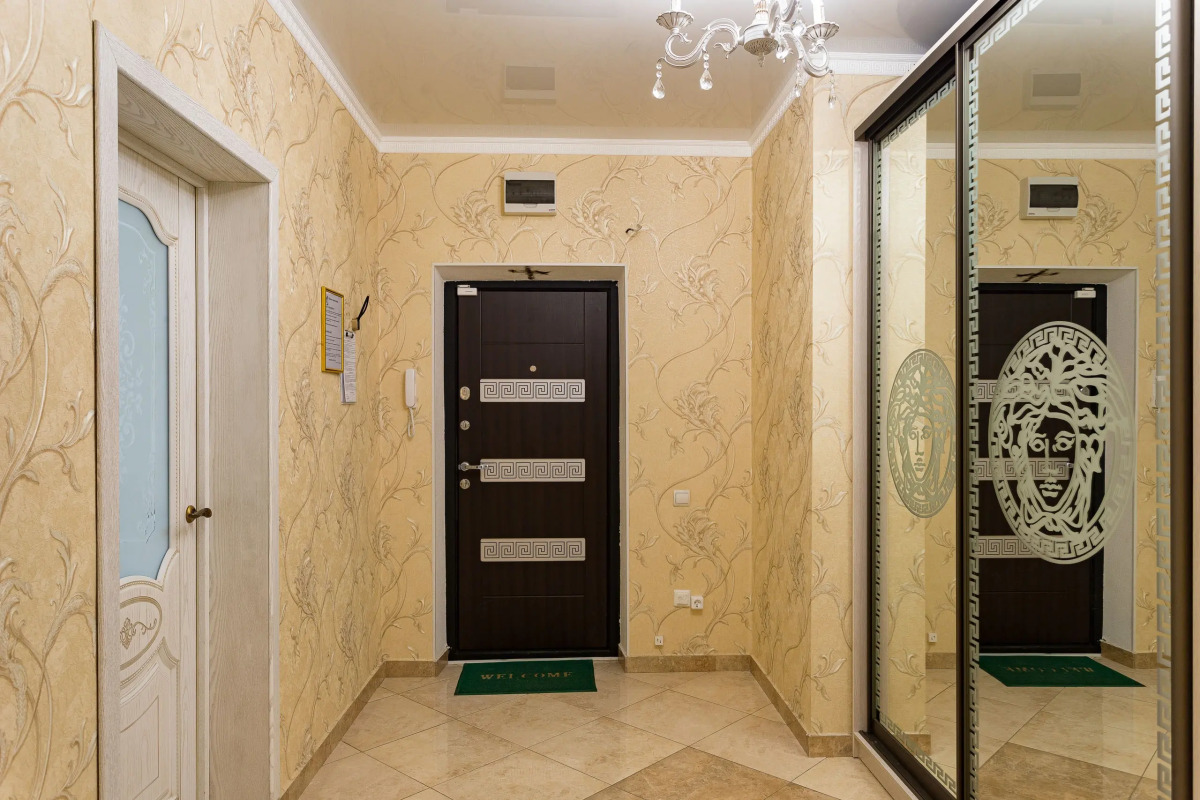 Апартаменты Евро 3х комнатные апартаменты с видом на парк Галицкого