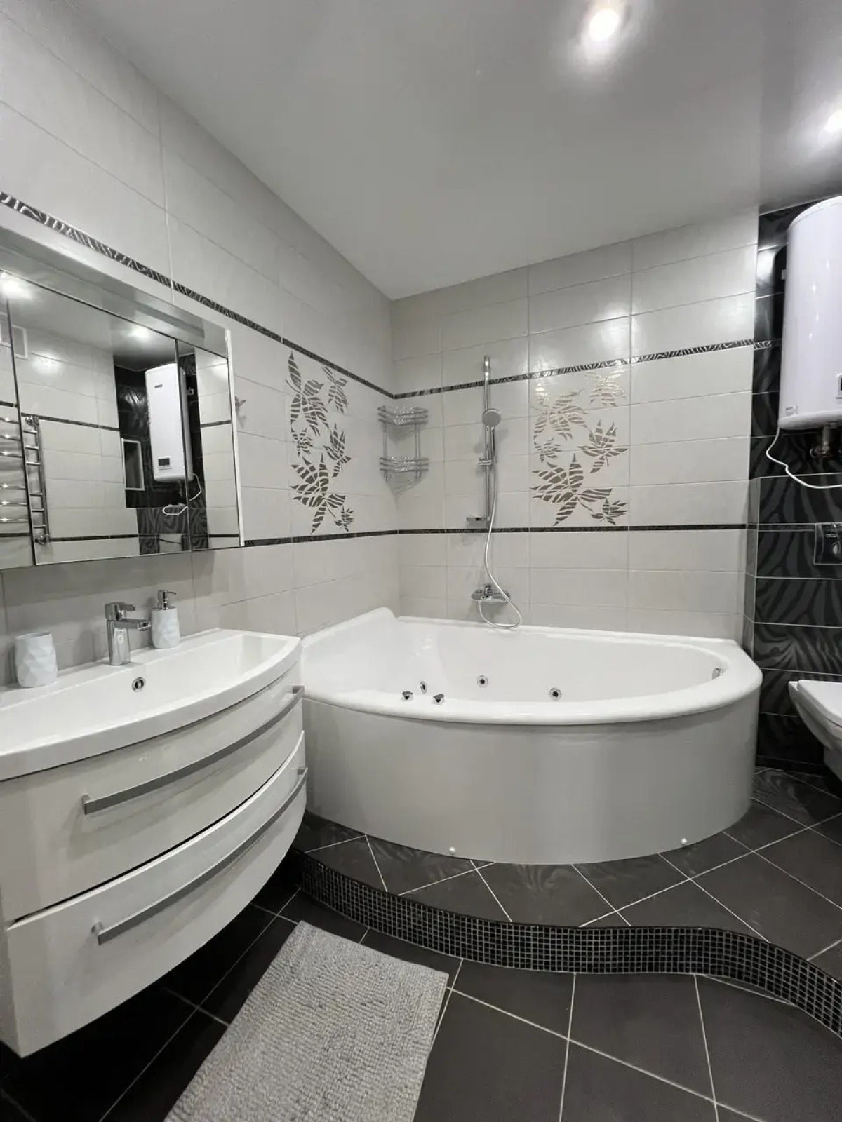 Квартира Джакузи и отдых в центре города