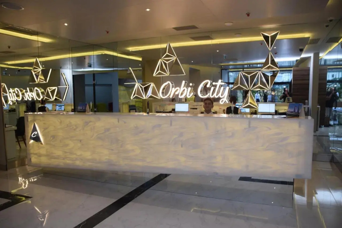 Апартаменты Орби Сити блок С