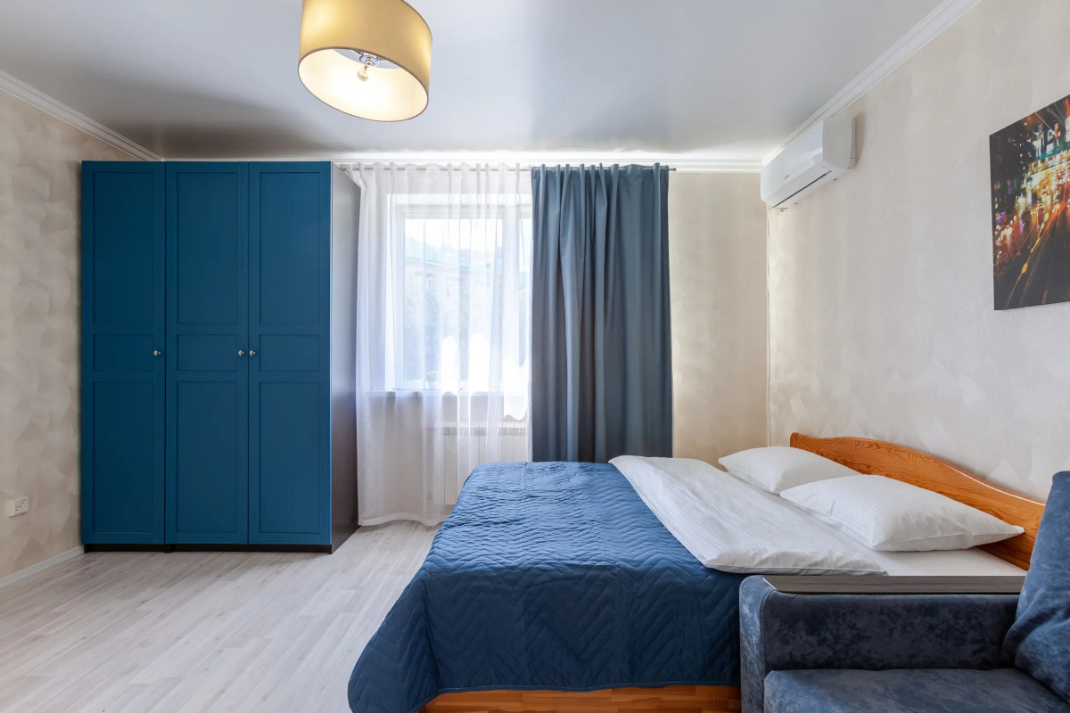 Квартира Уютная 2-к на Лукачева 10