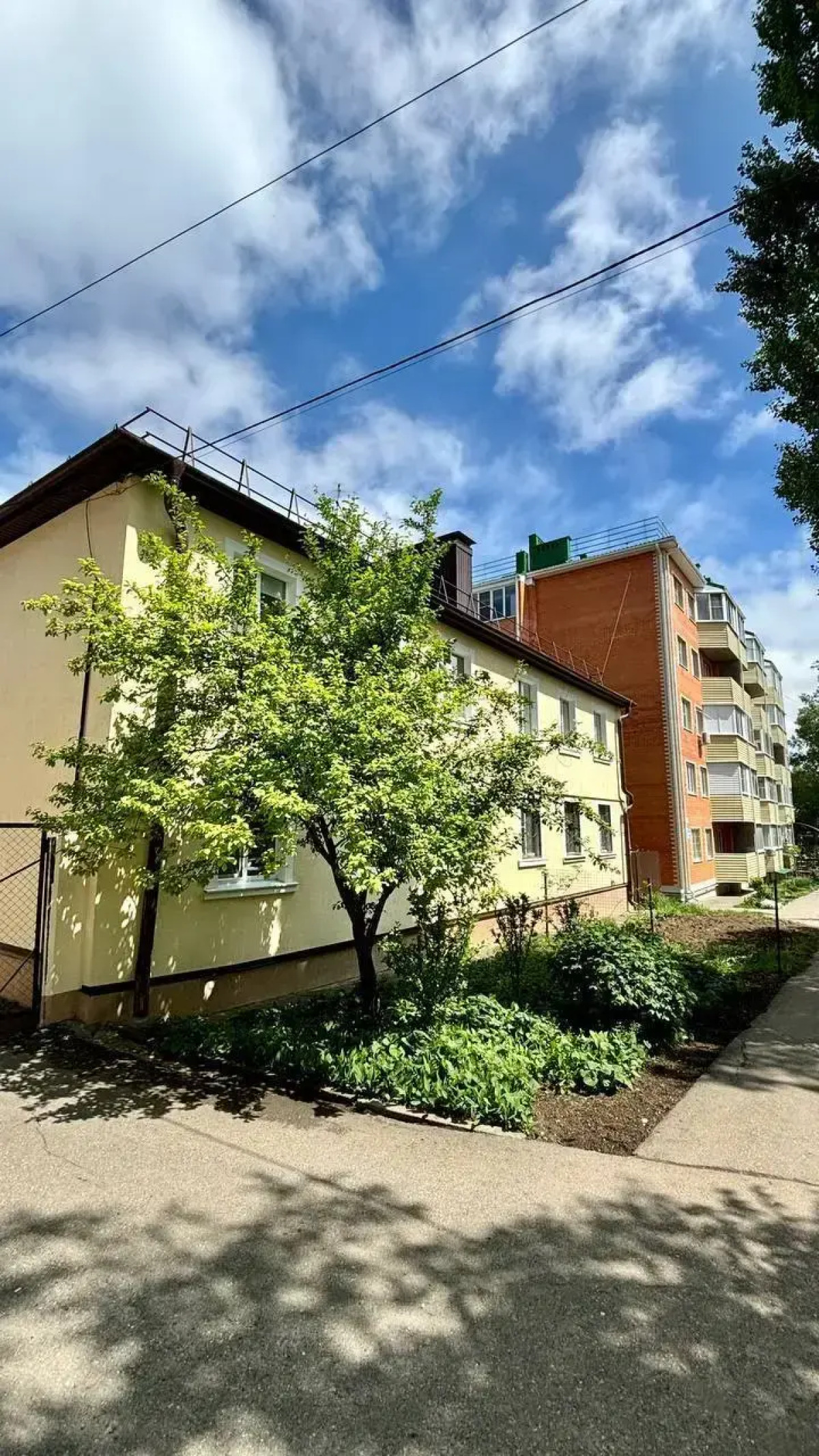 Апартаменты в тихом районе с развитой инфраструктурой