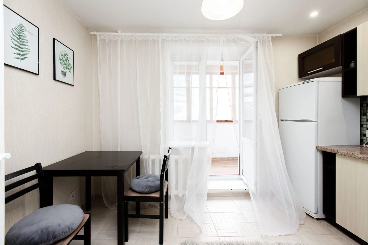 Апартаменты Ladgorna на Обойной 4/2