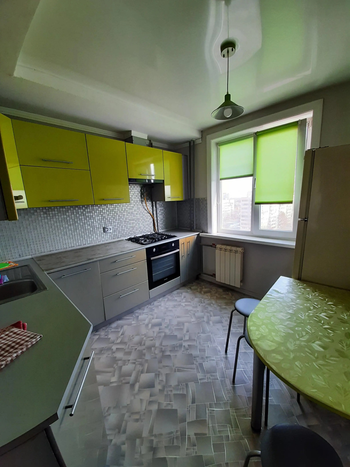 Апартаменты Уютная современная 2х-комнатная квартира