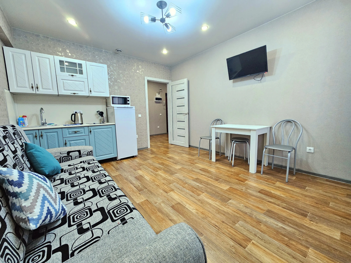 Квартира Братская 4