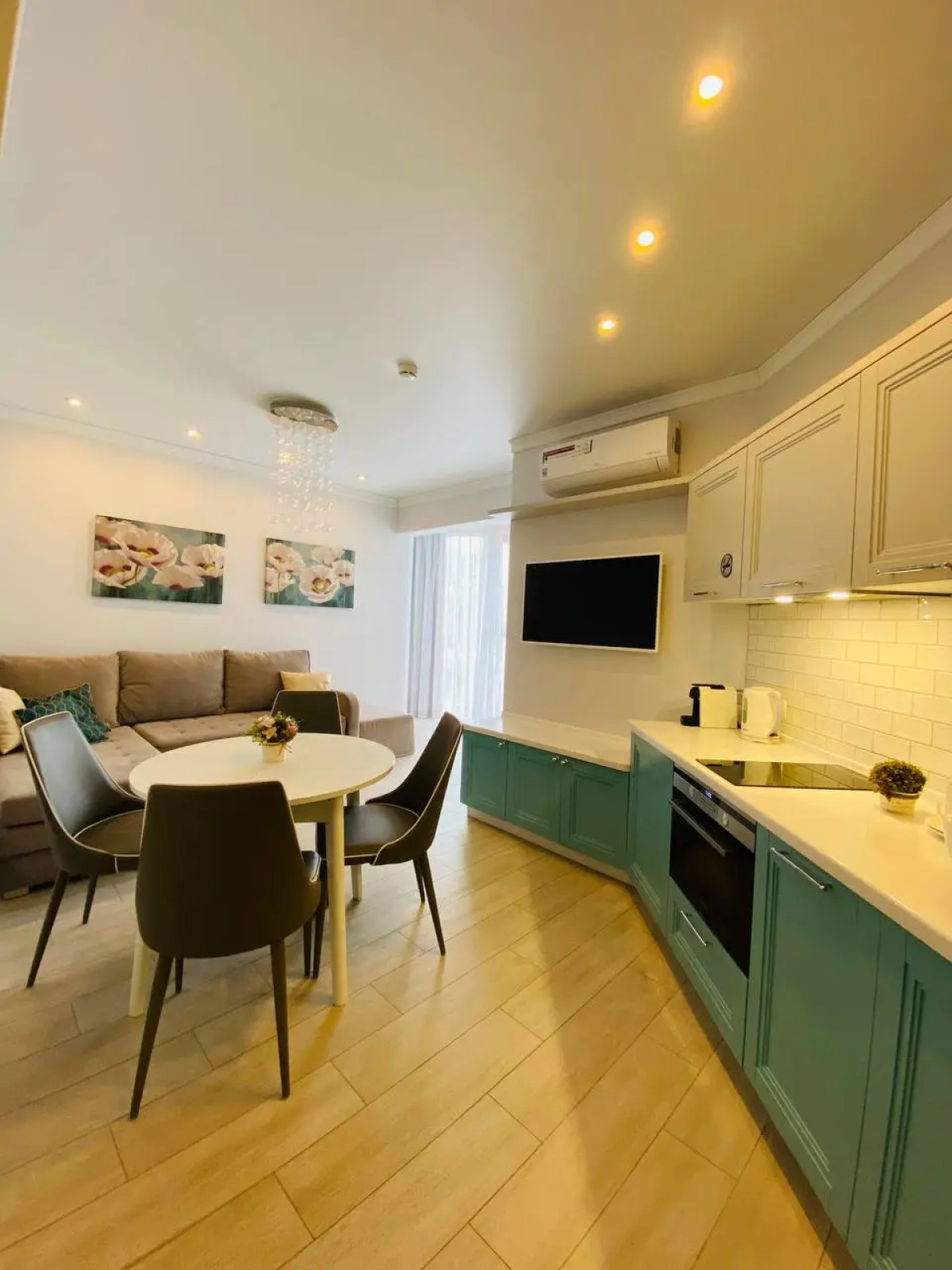 Апартаменты Marlen Apart ЖК Версаль