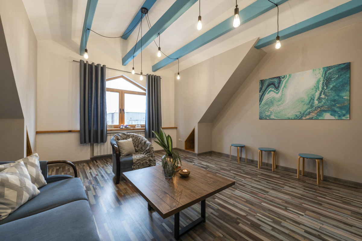 Апартаменты двухуровневые в тихом районе Амалиенау