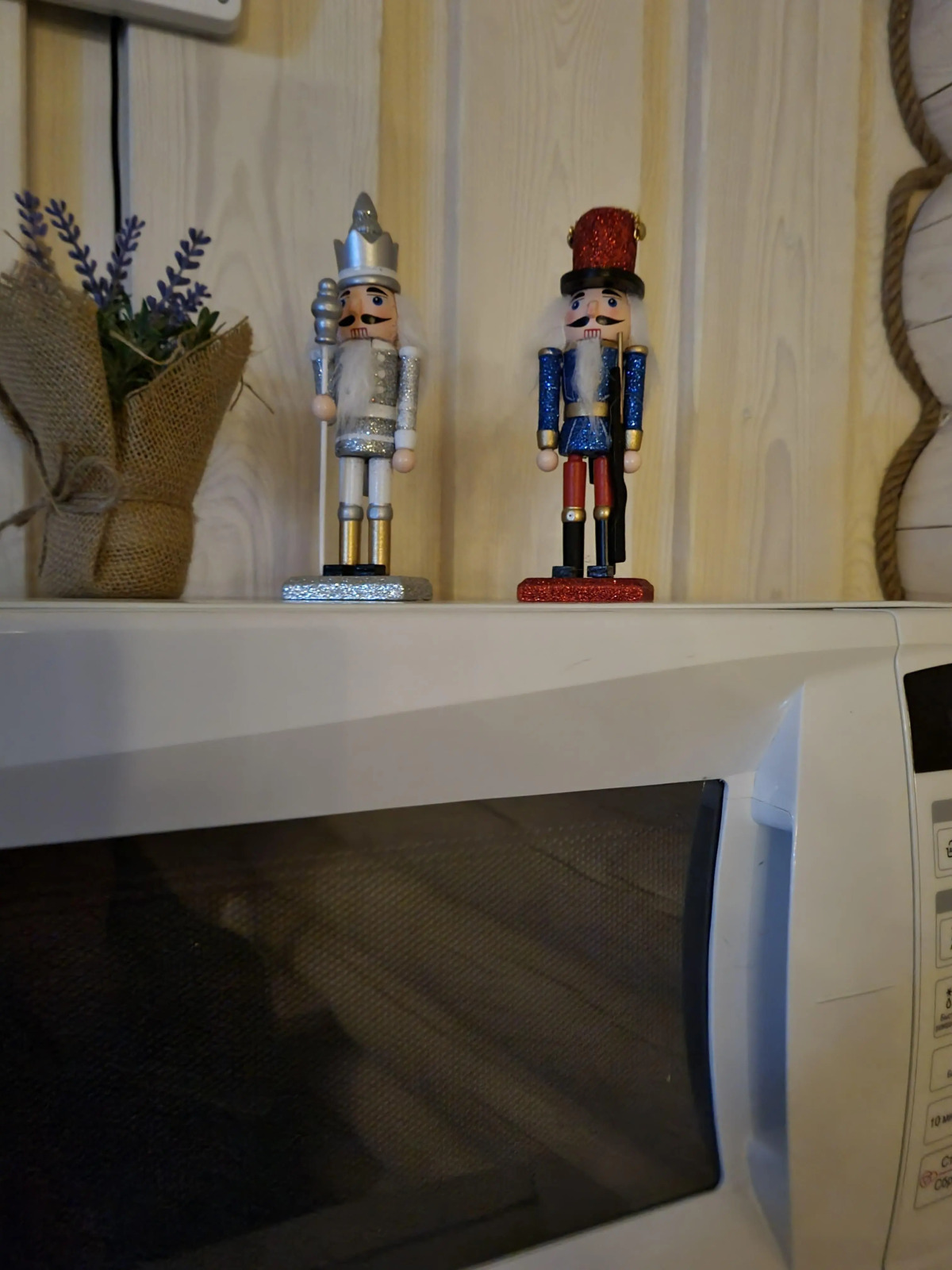 Частный Дом Уютный Домик в Лесу у Пруда