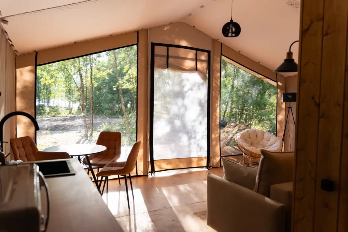 Глэмпинг Хюгге Кэмп Карелия