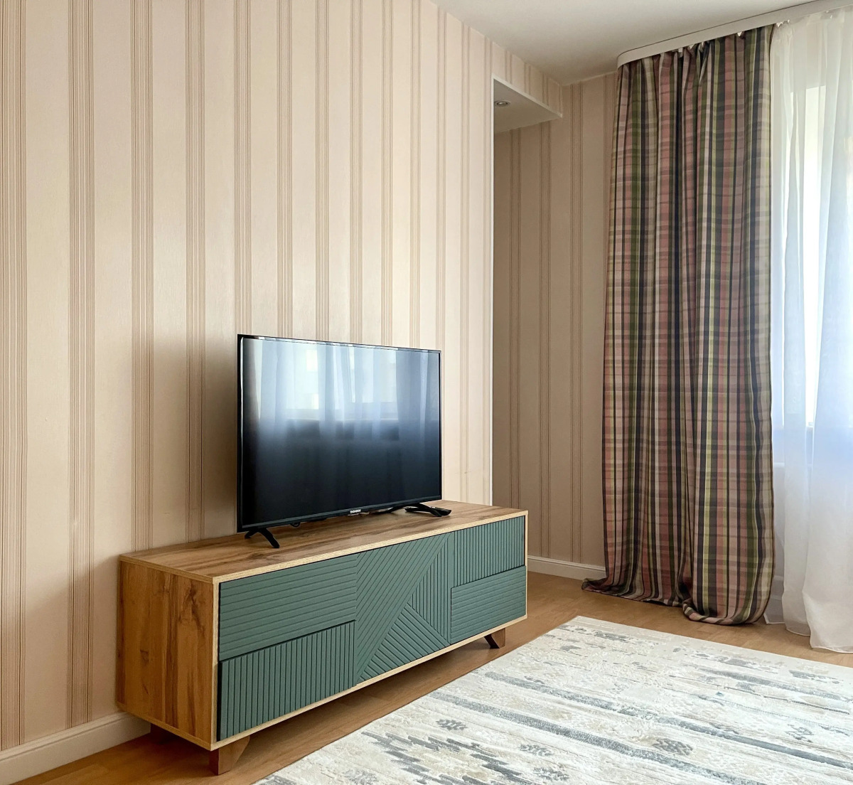 Квартира Просторная 4х комнатная в центре