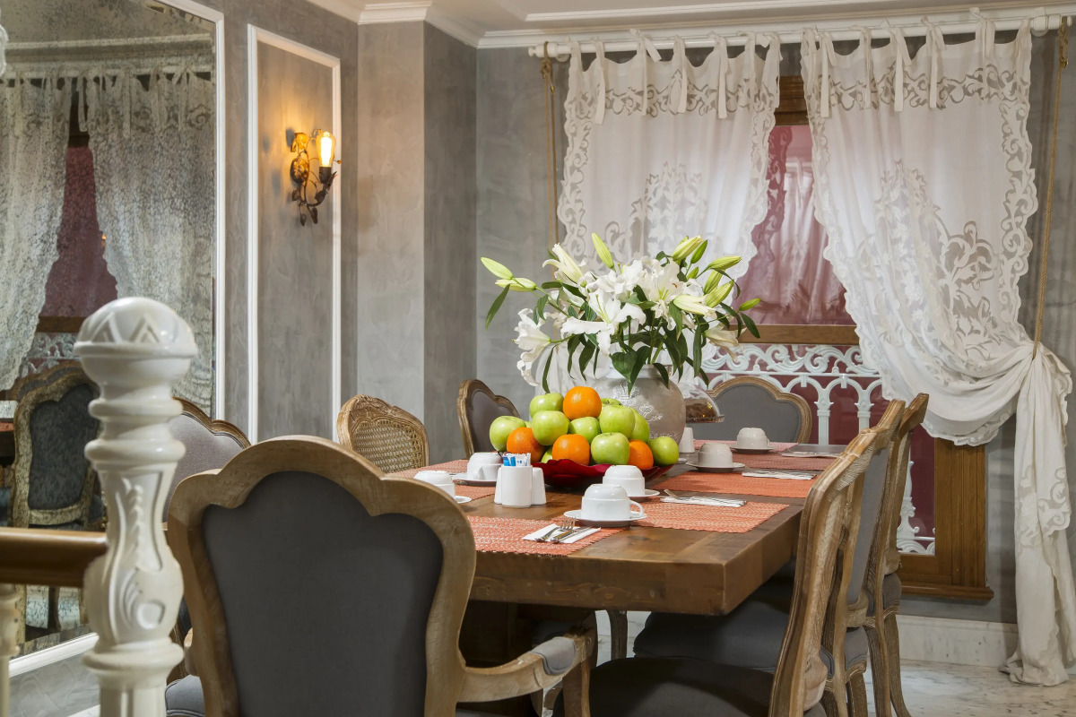 Отель Amofta Boutique