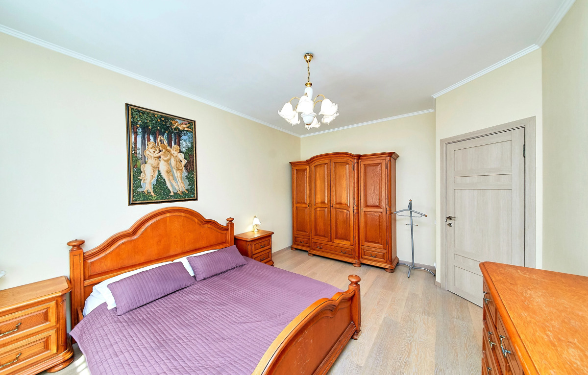 Отель Априори