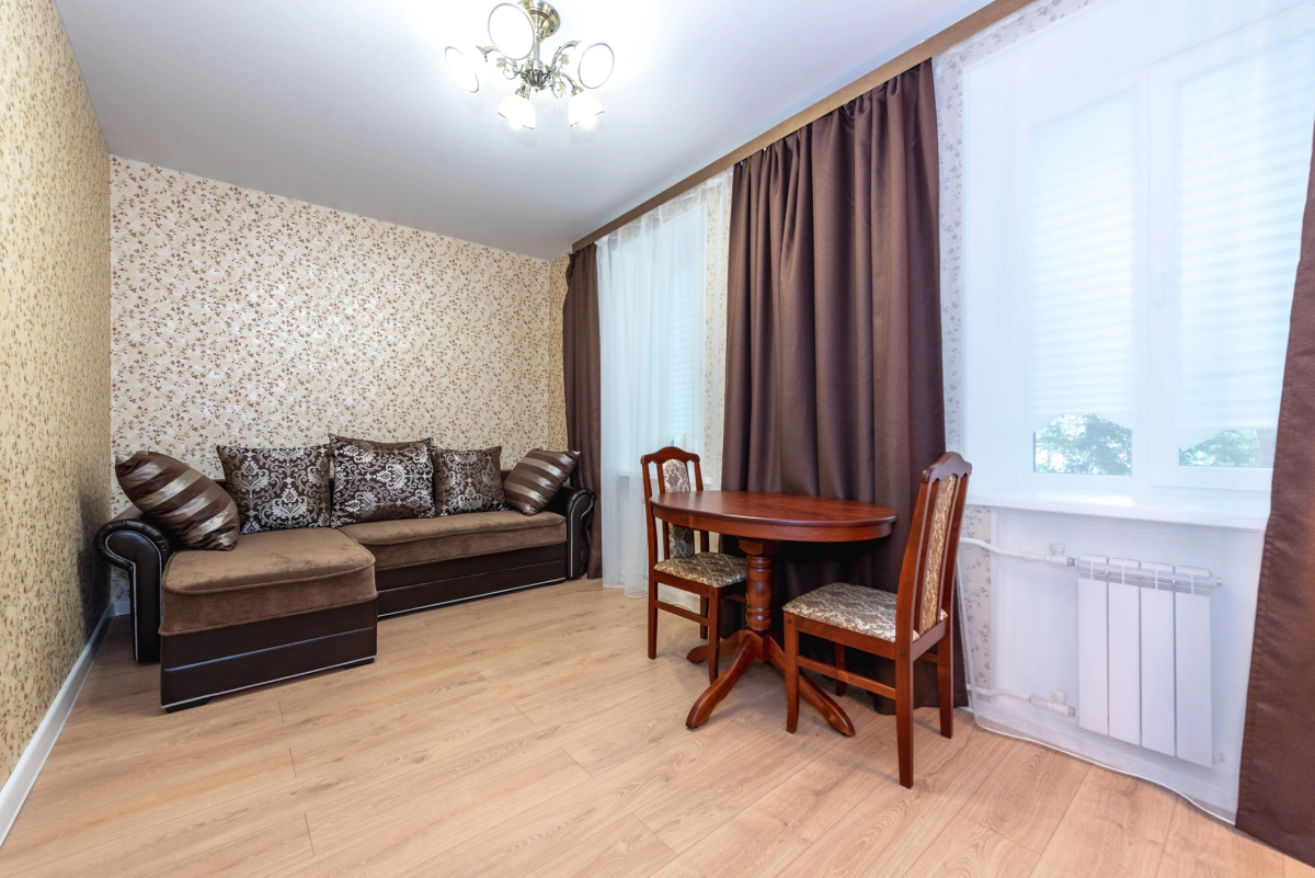 Апартаменты Яр-сутки на Октября 23