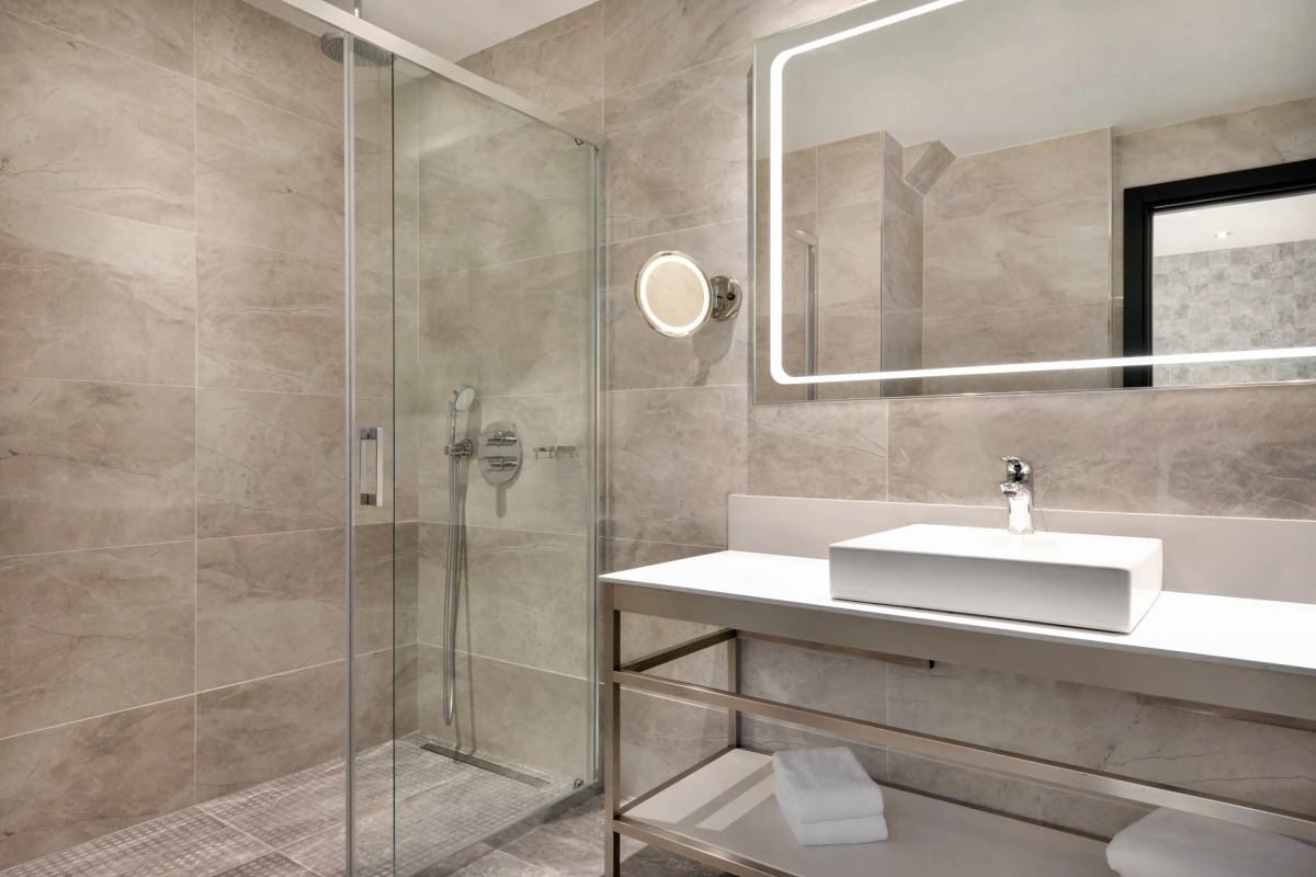 Отель Wyndham Grand Tbilisi