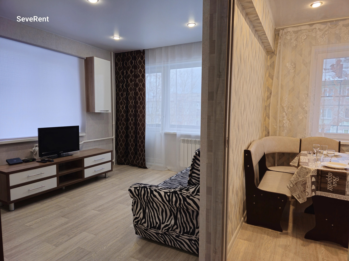 Апартаменты SeveRent Октябрьская 15А