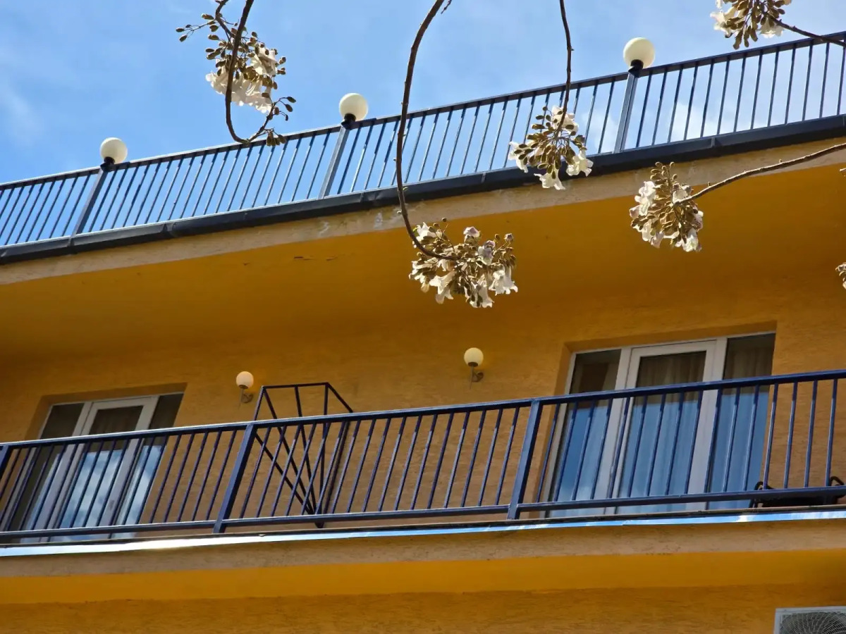 Отель Nutsa in old Tbilisi