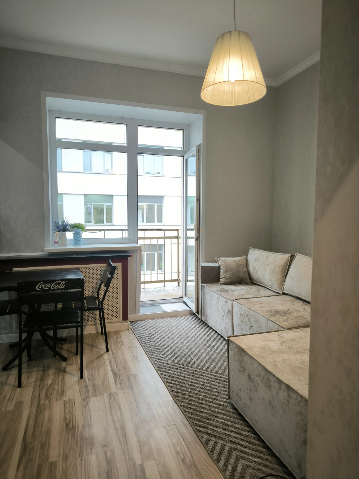 Апартаменты Белая Трехкомнатная Квартира у Вокзала