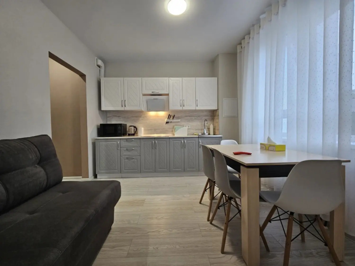 Квартира на Зелёном бульваре 19