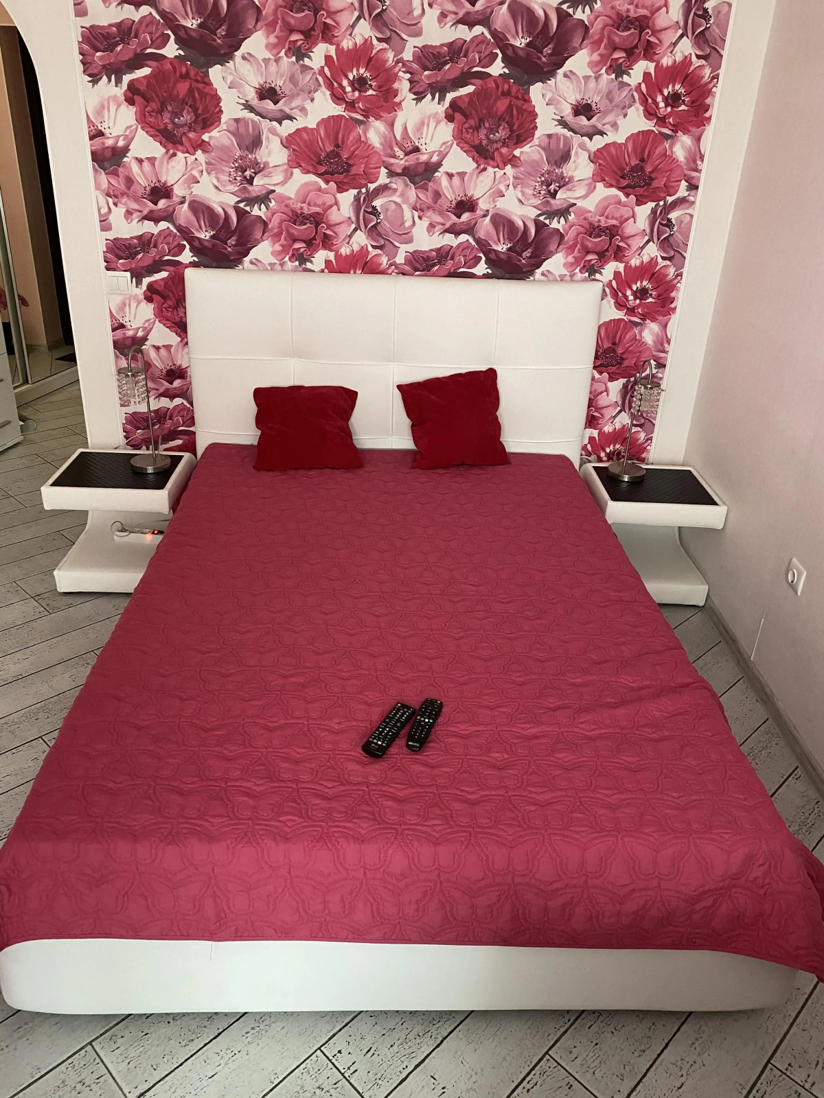 Апартаменты на Берегу Озера Тихое