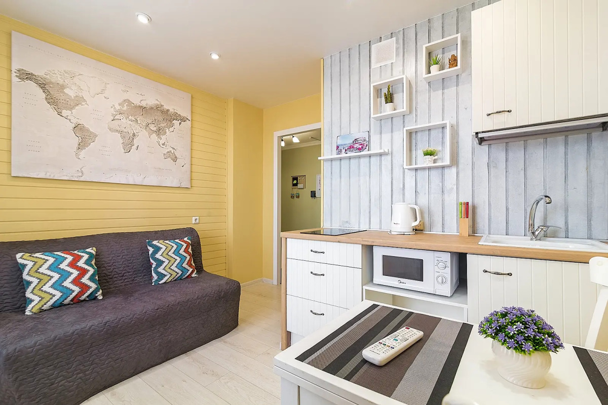 Апартаменты на Волжской набережной 26, с видом на Волгу. м.Стрелка. Сова-Дом