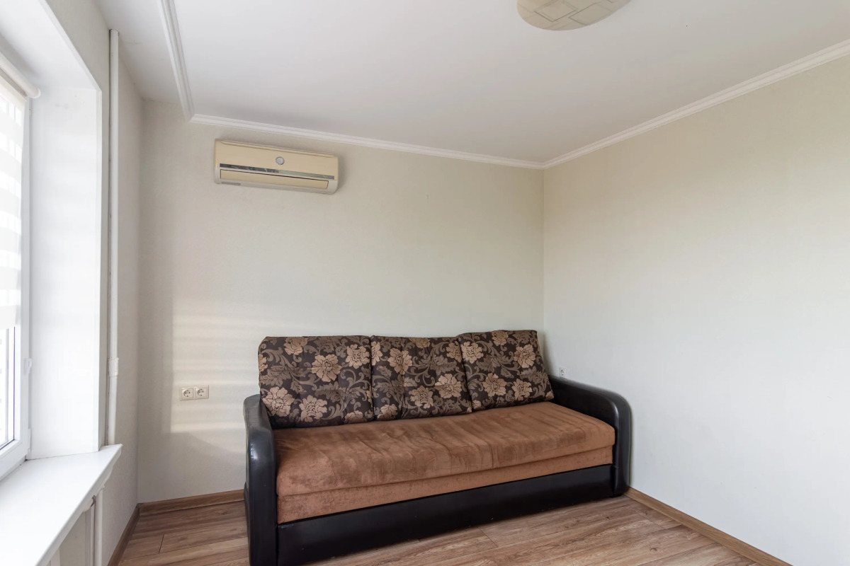 Квартира на Леселидзе 10