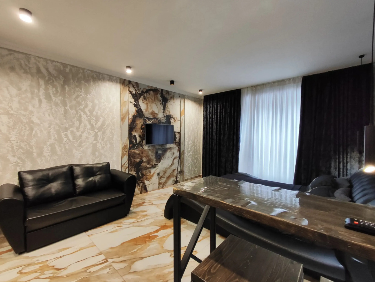 Апартаменты с бассейном 23