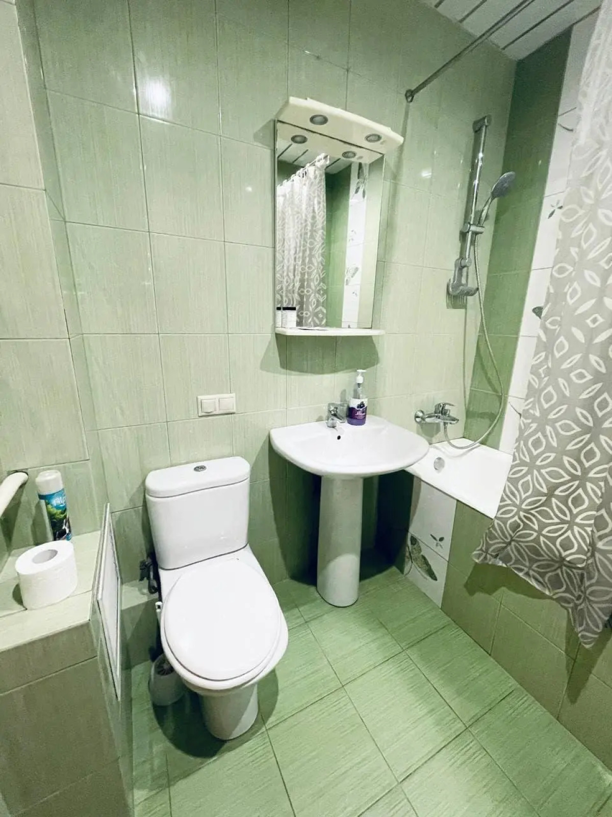 Апартаменты MAXI (Макси) на улице Колхозная 18