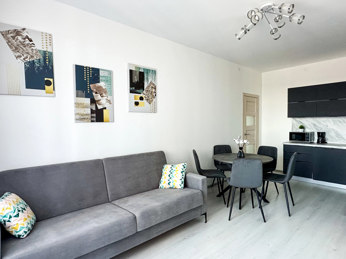 Квартира Просторная семейная квартира на Арцеуловской