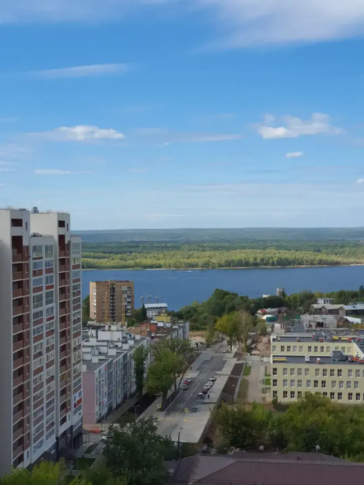 Квартира EL'HOME Евродвушка с панорамным видом на Волгу