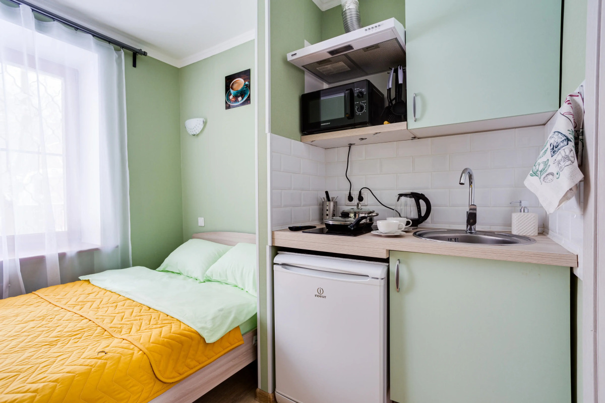 Квартира студия на Поклонной 2к2-2