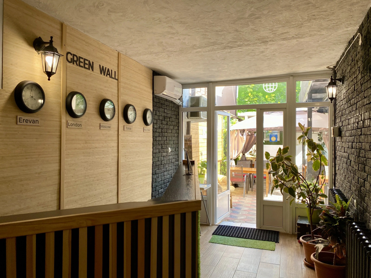 Гостевой дом Green Wall