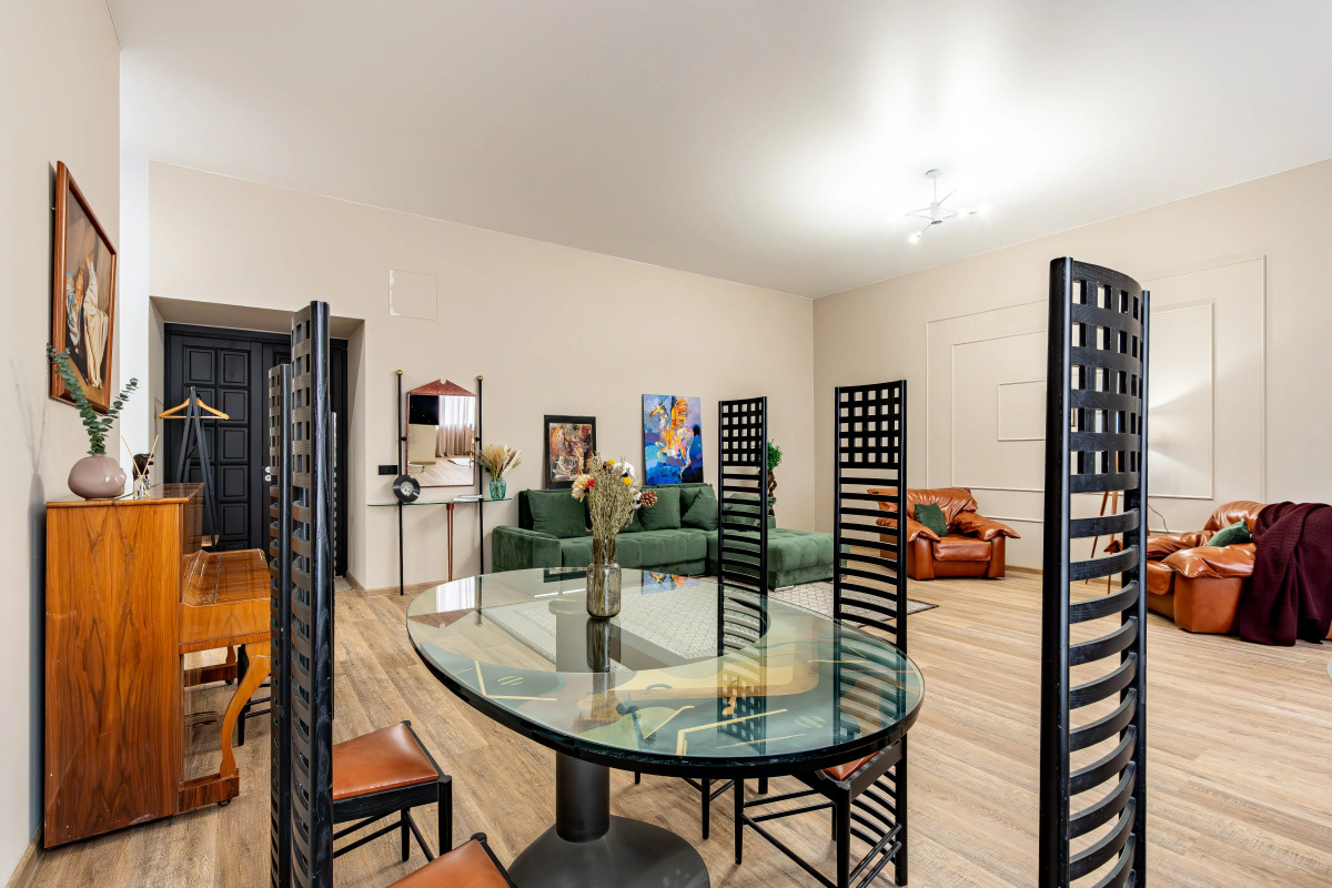 Апартаменты Sergeew Apartments двухкомнатный Люкс с видом на набережную Фонтанки