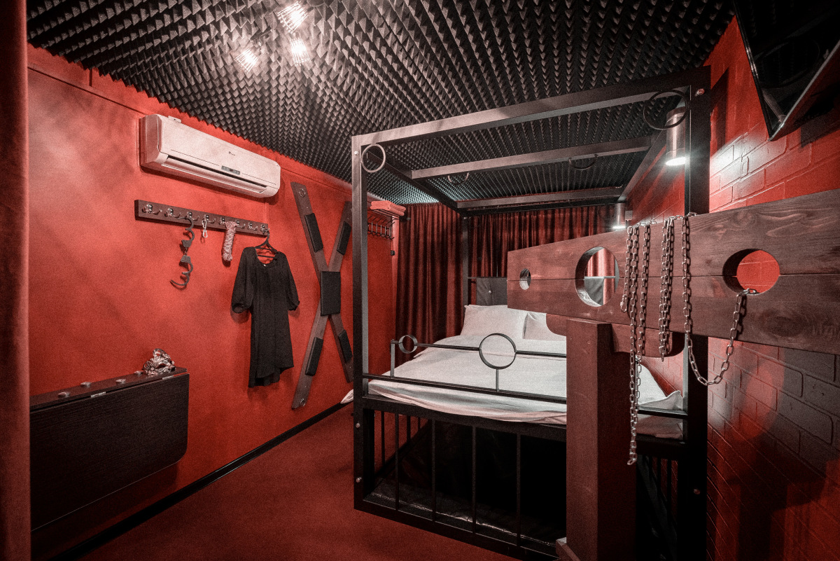 Квартира 18+ Красная Комната для Романтических Свиданий