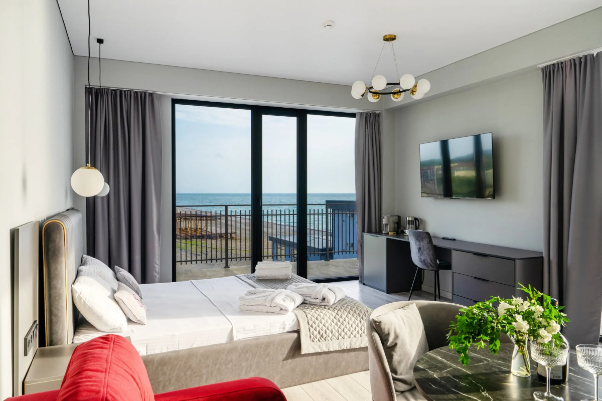 Отель  Берег Святой Софии