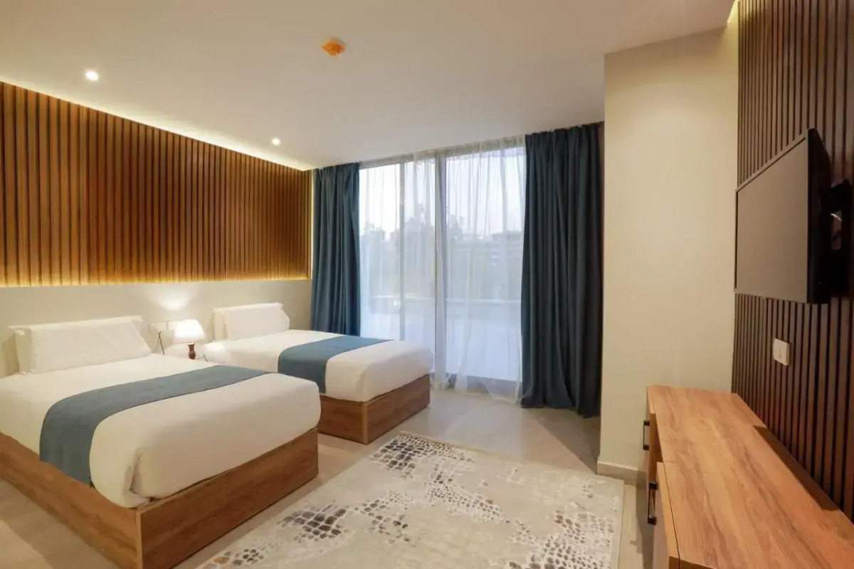 Отель Pyramid Front Hotel