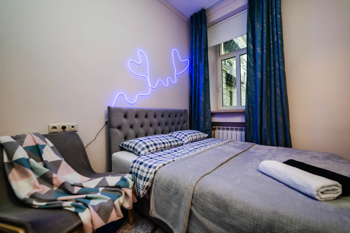 Апартаменты Жуковского 1/2/10 с2 (108)