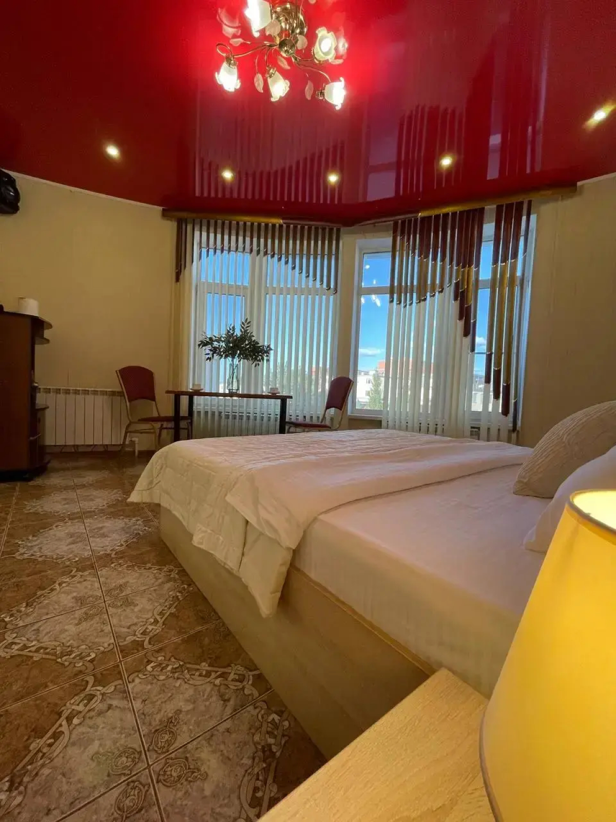 Гостиница  "Авангард"