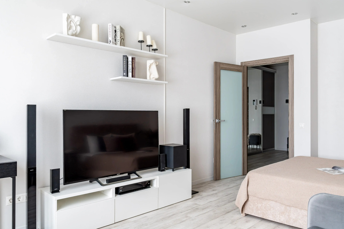 Квартира Antic на Кременчугской Satin Home