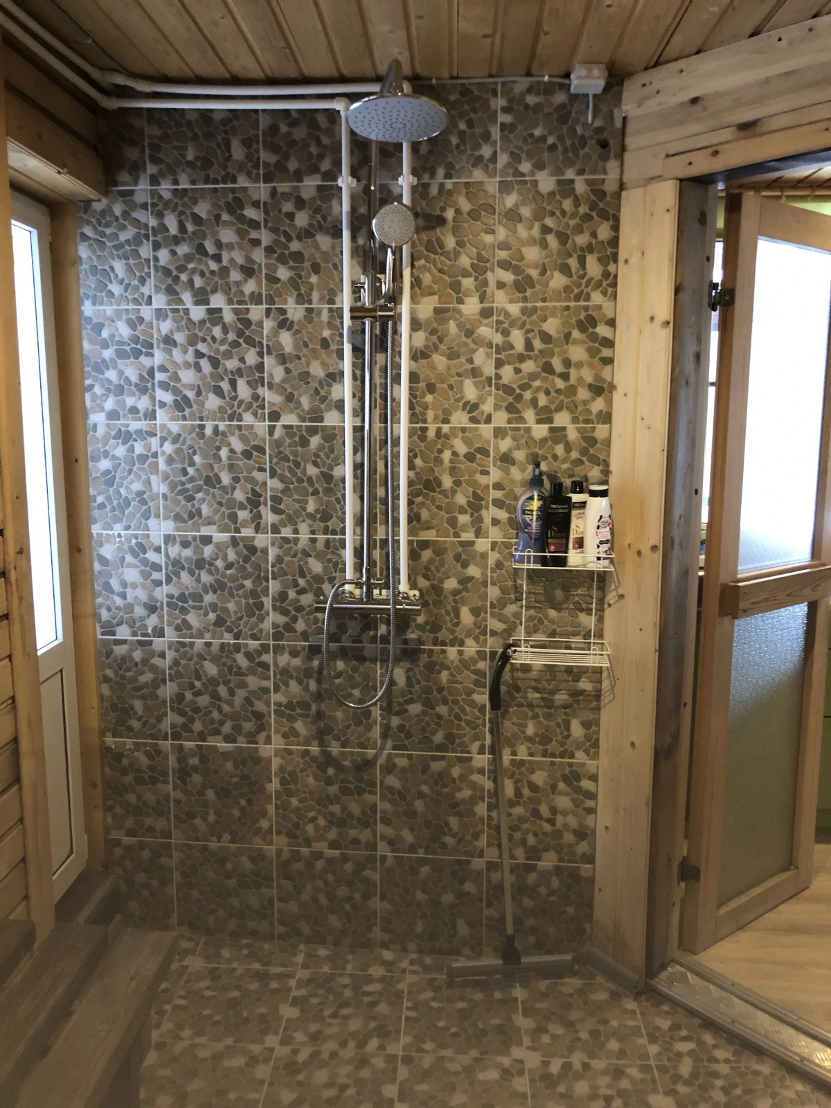 Частный дом Уединенный дом на берегу Ладоги