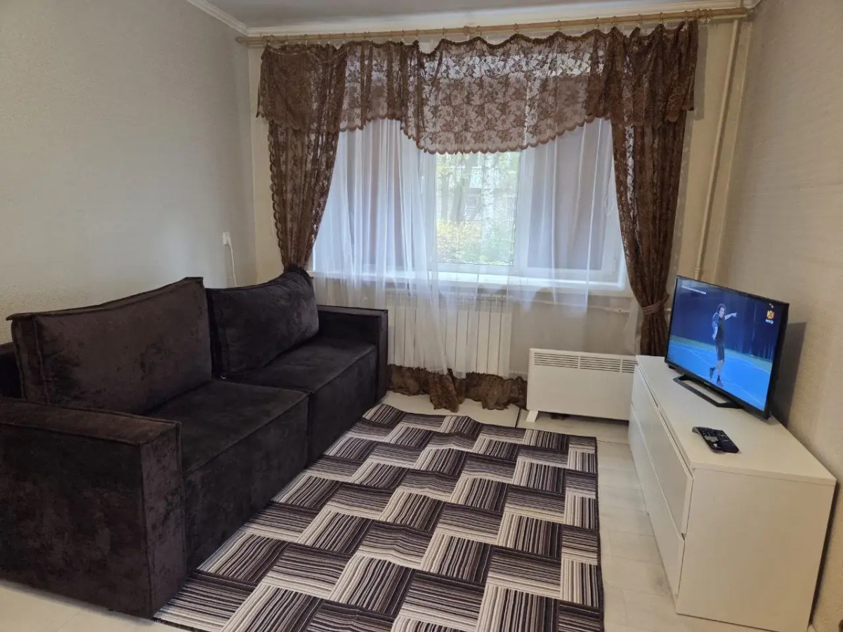 Апартаменты С Одной Комнатой на Чкалова 64А