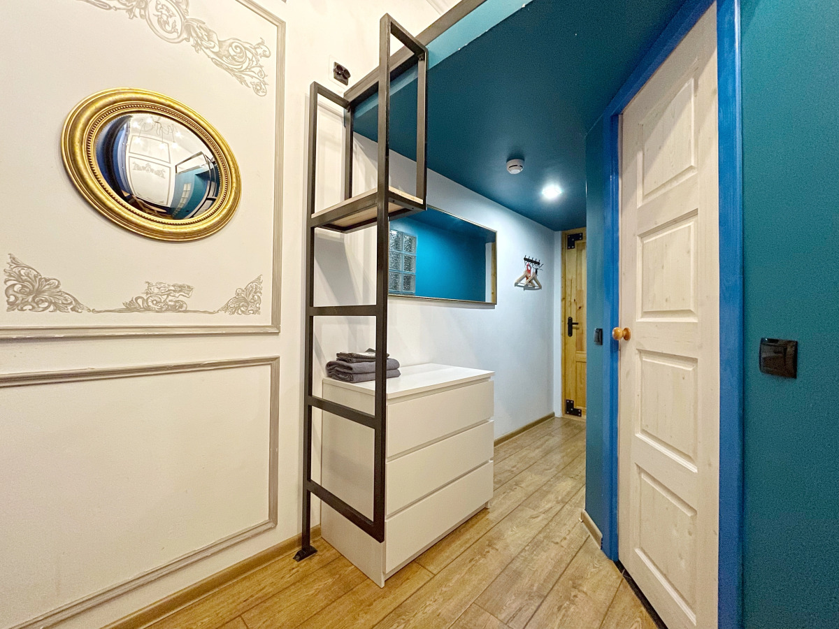 Хостел BookCase Hotel&Hostel