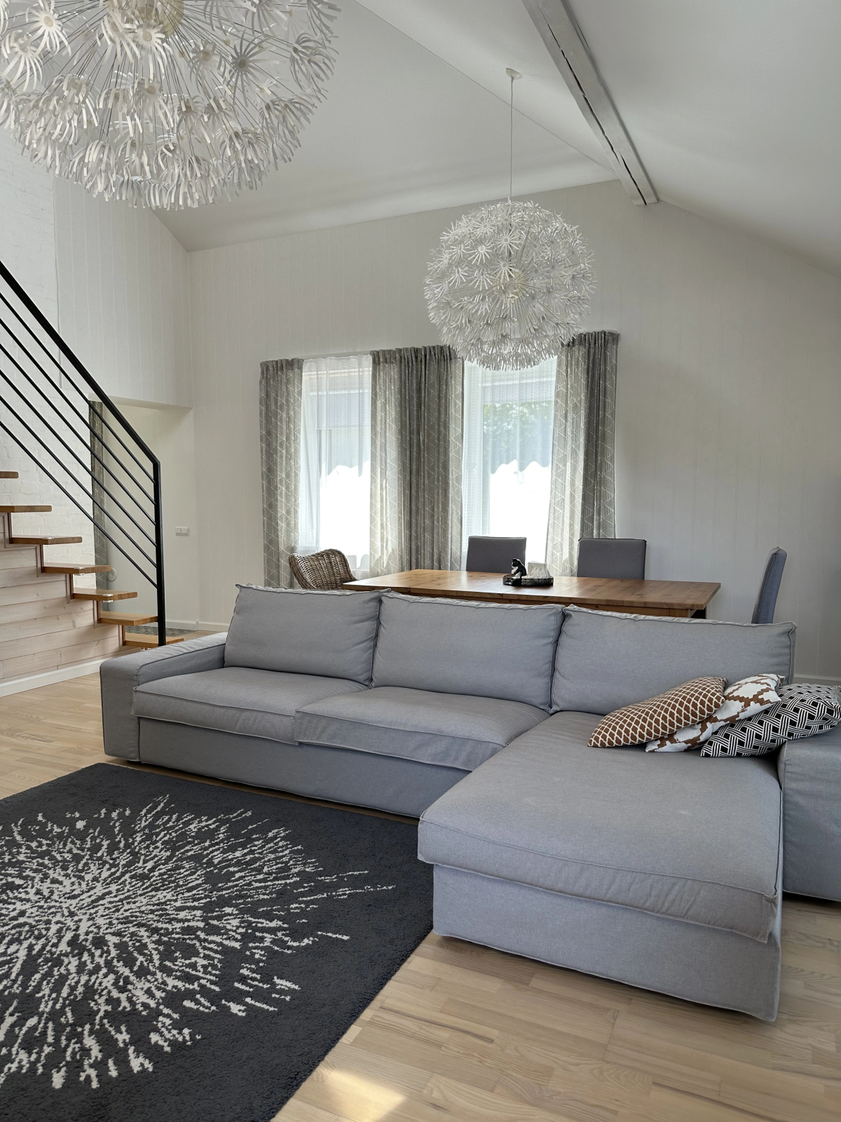 Апартаменты с двумя спальнями в частном доме