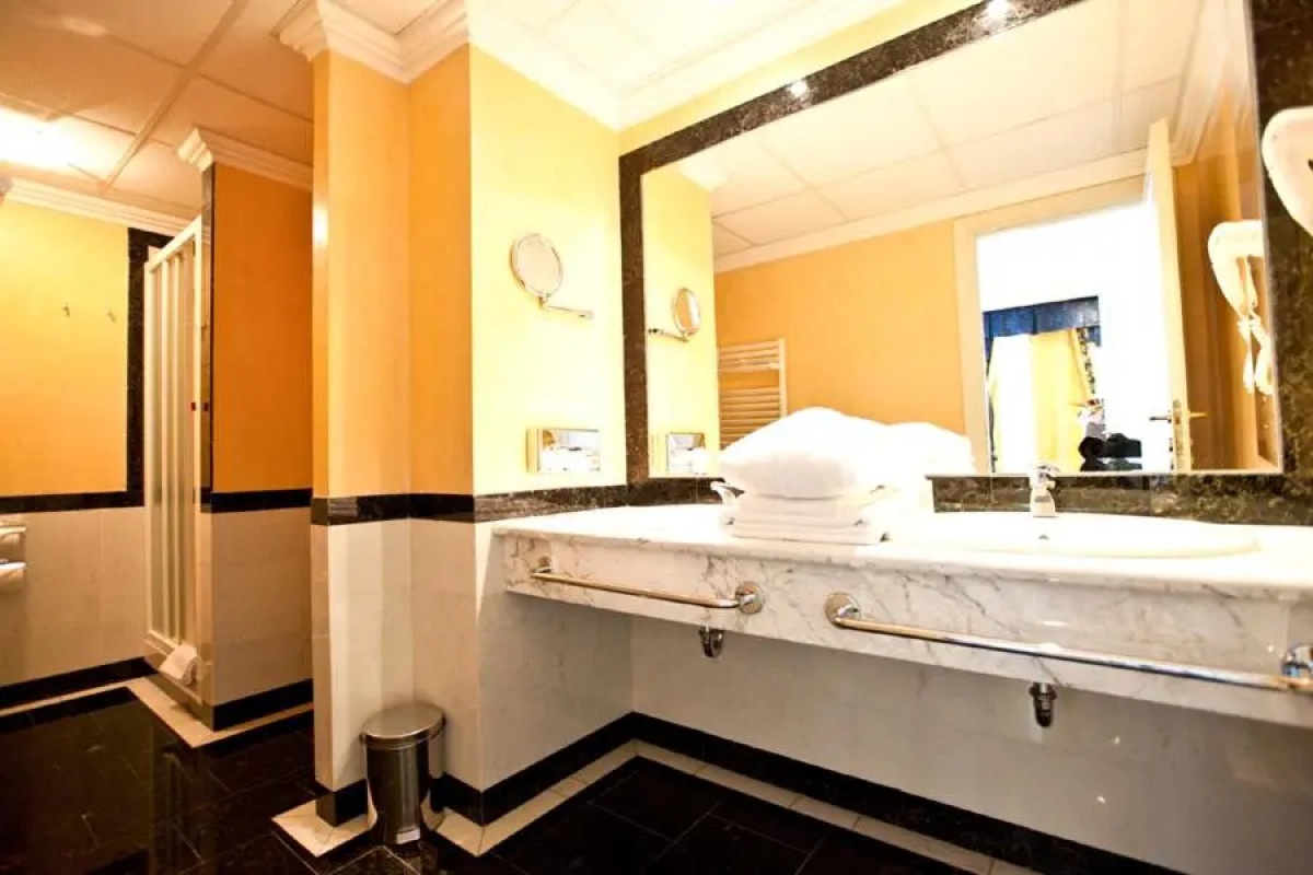 Отель River Palace