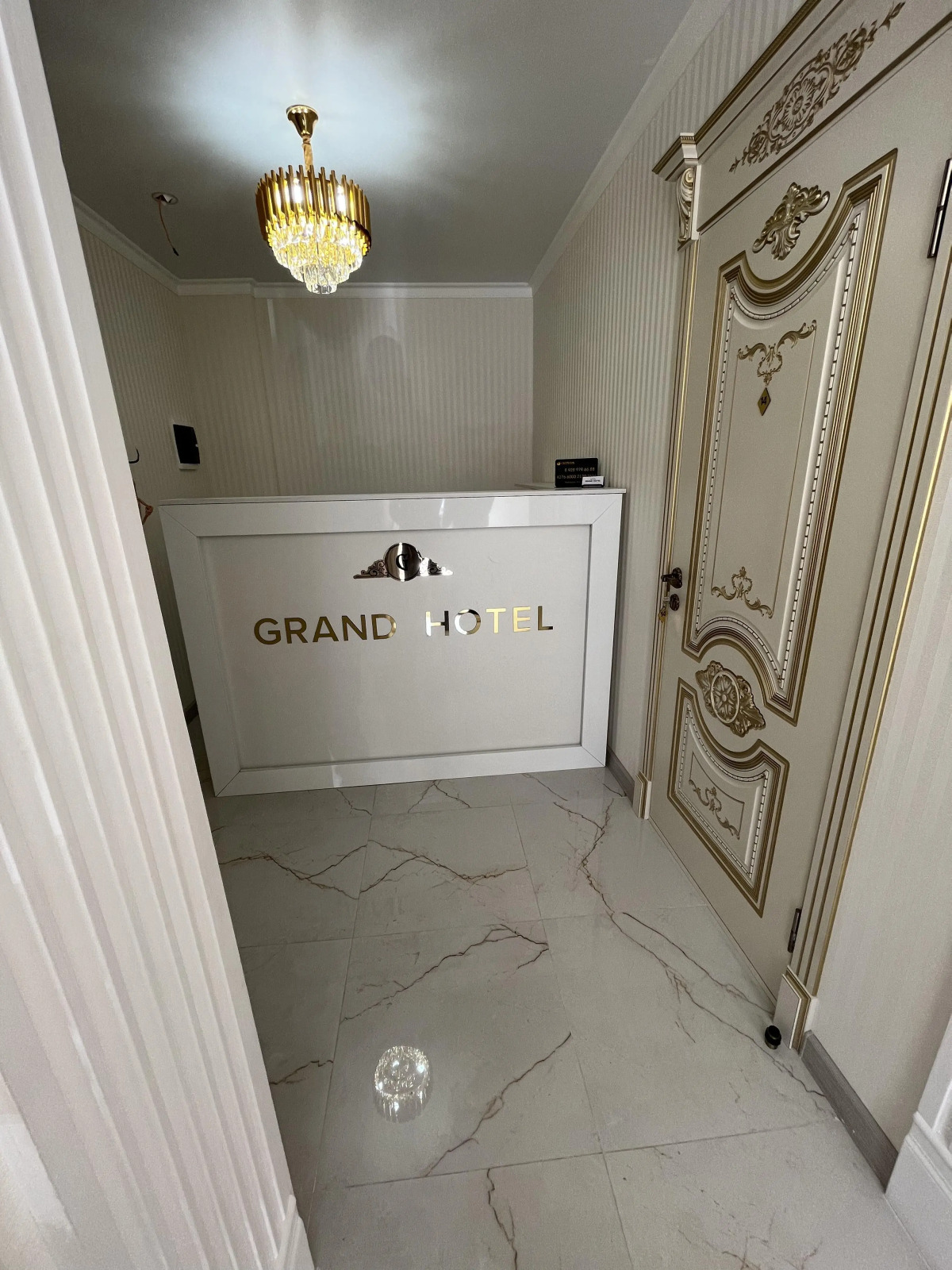 Отель Grand hotel