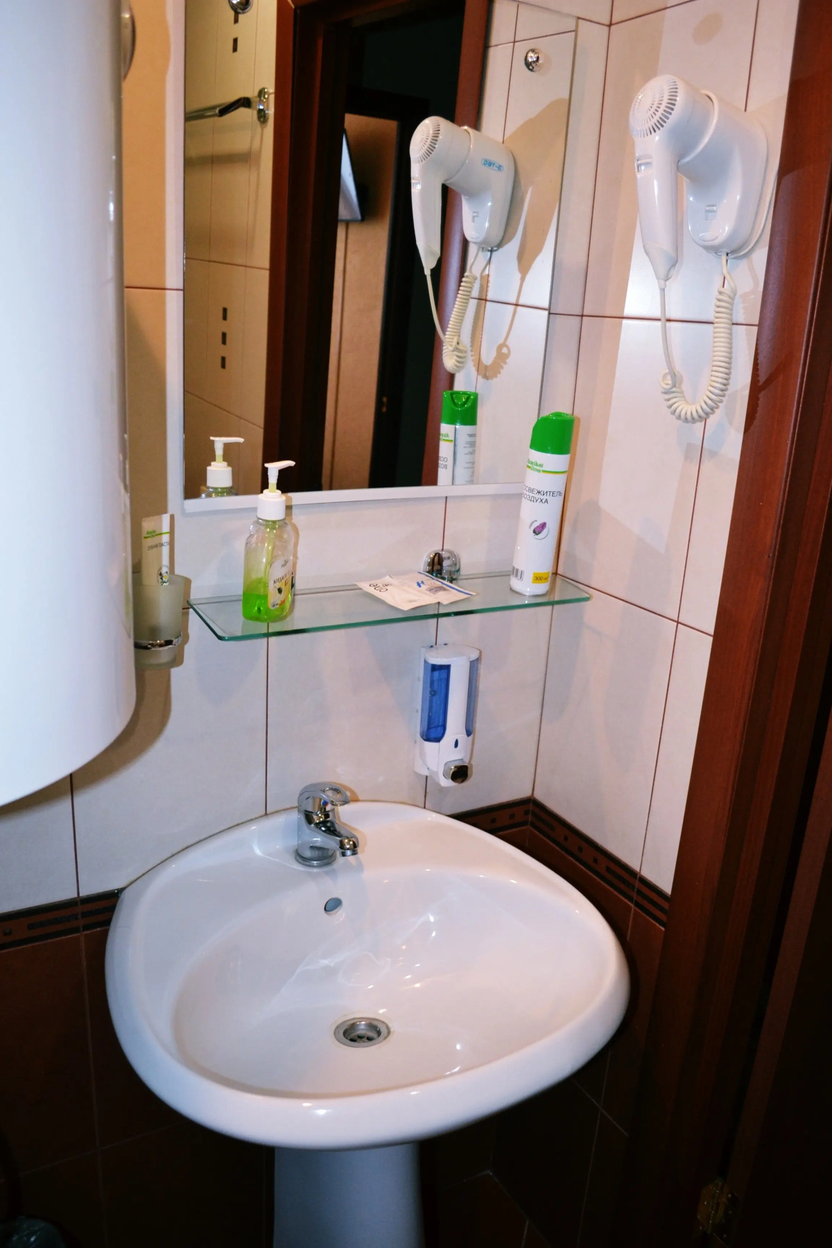 Отель Абсолют