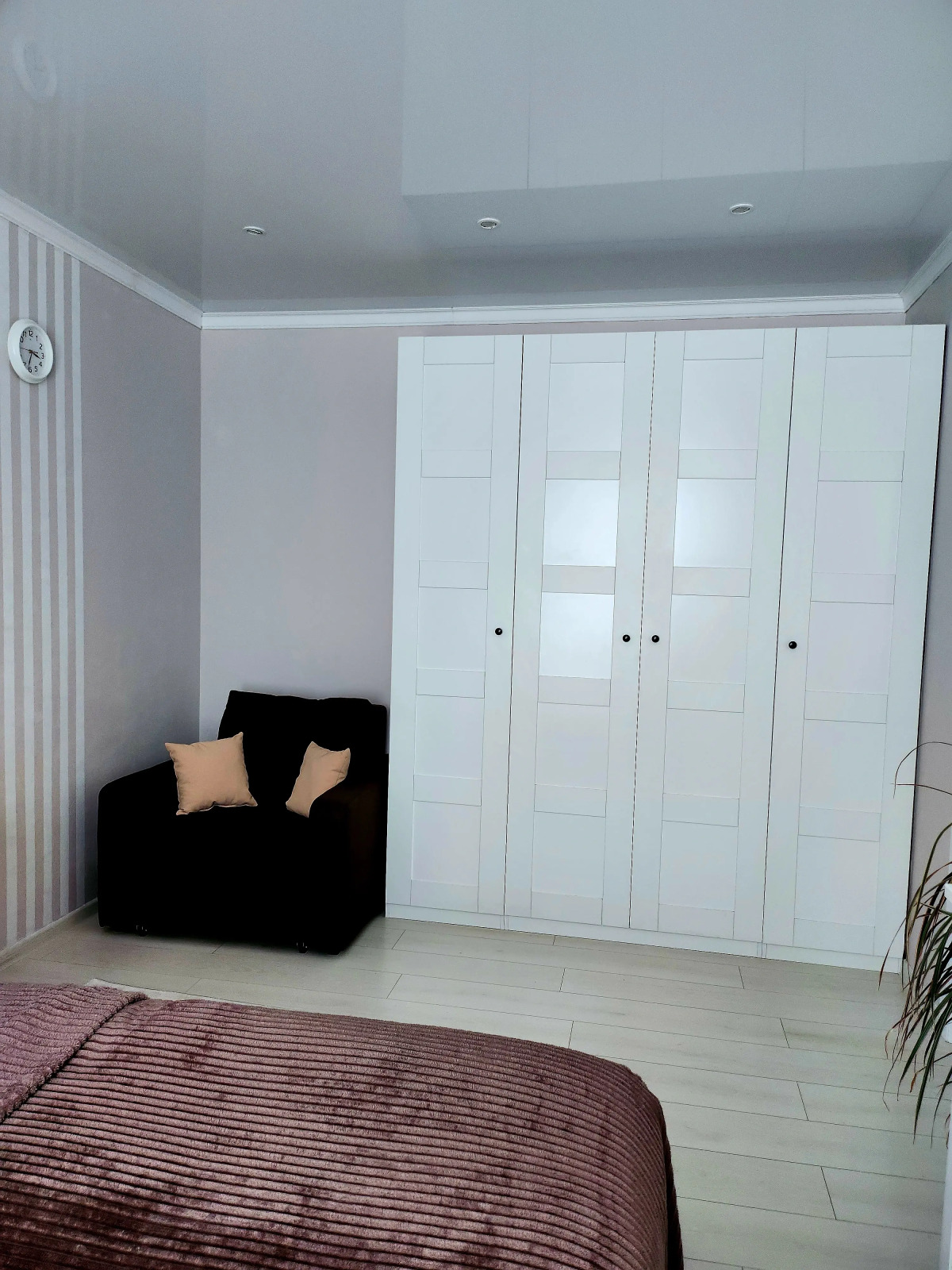 Квартира с видом на закат Родионова, 19