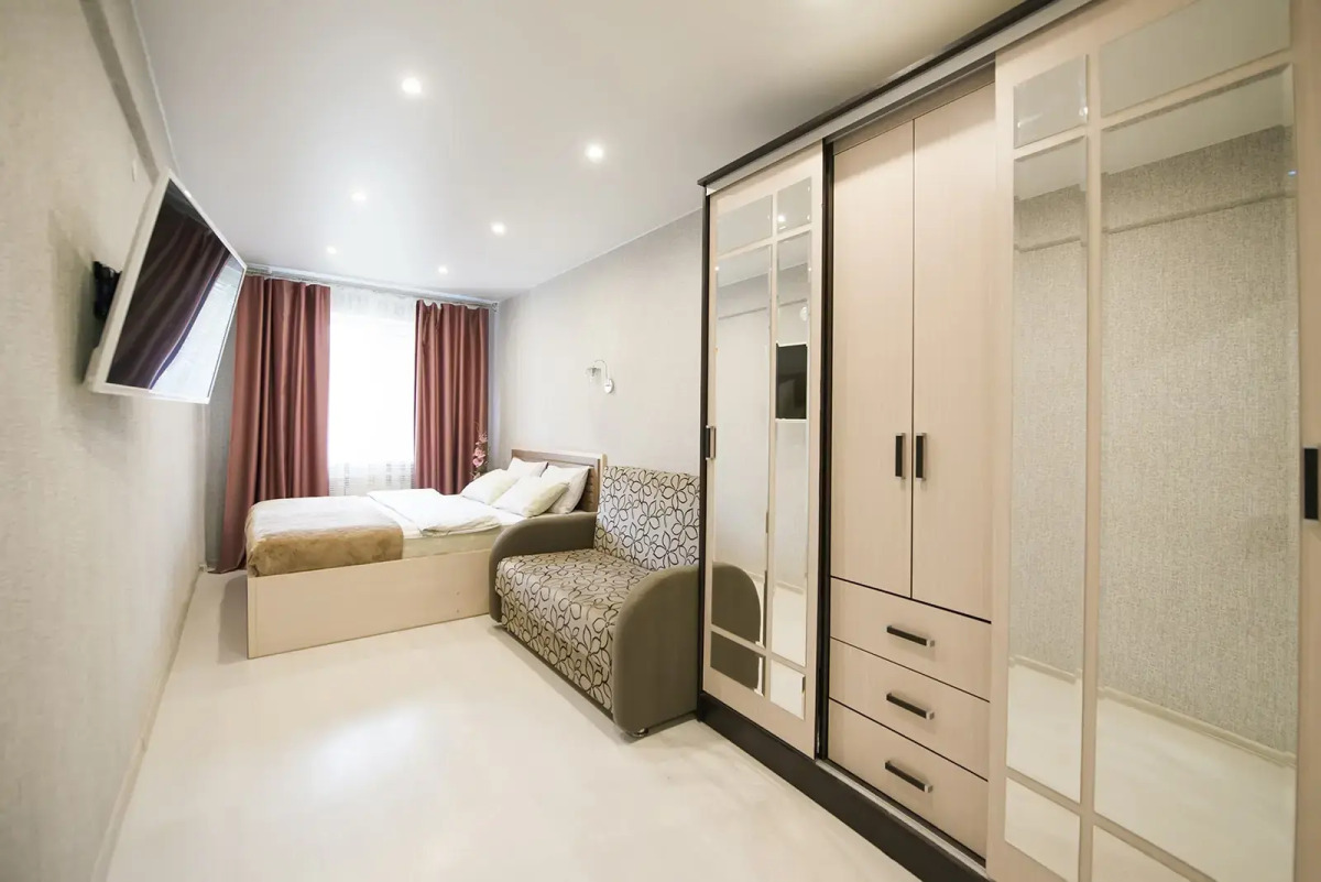 Квартира на Яшина 40 НаСутки35