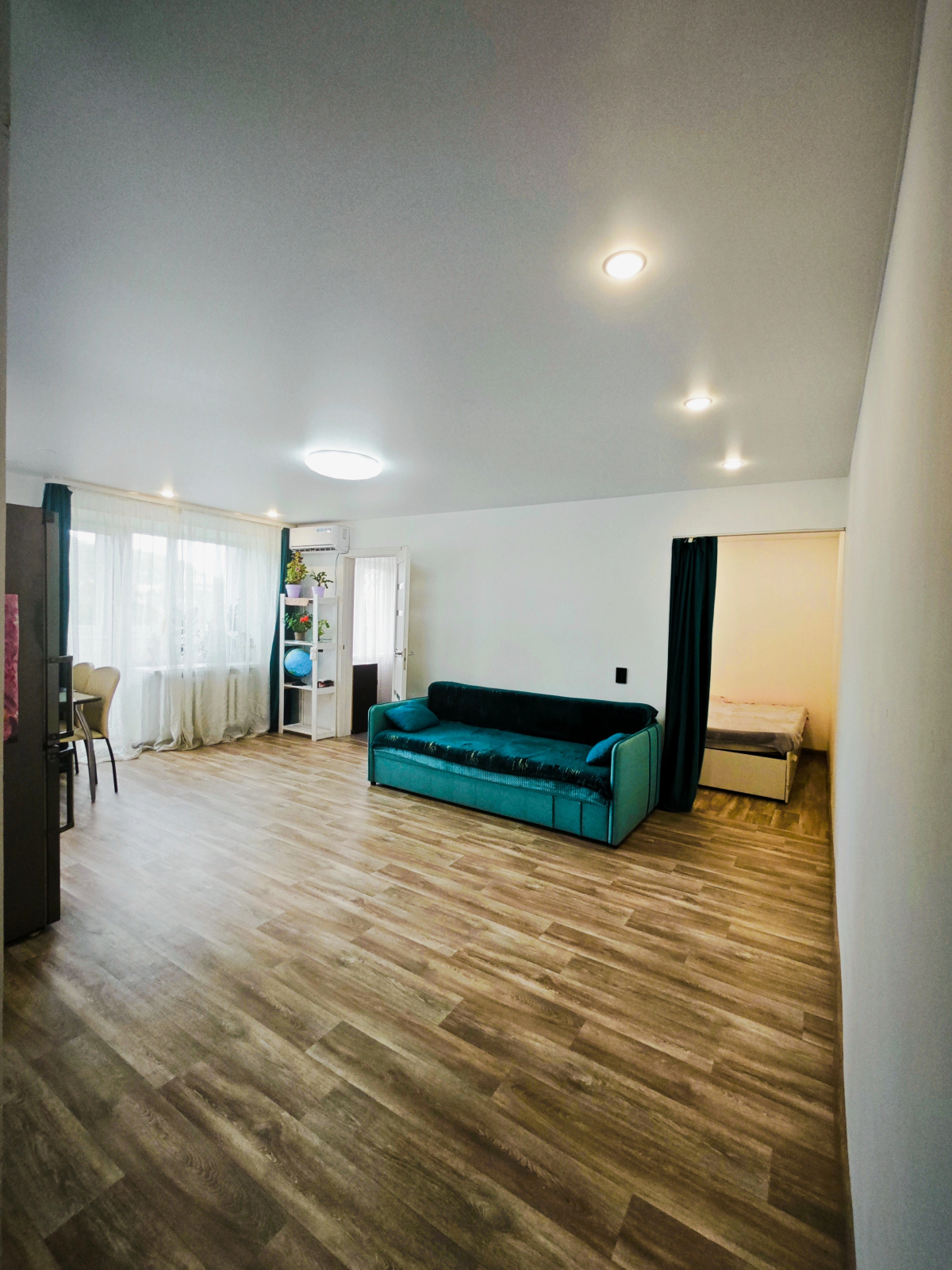 Квартира трёхкомнатная