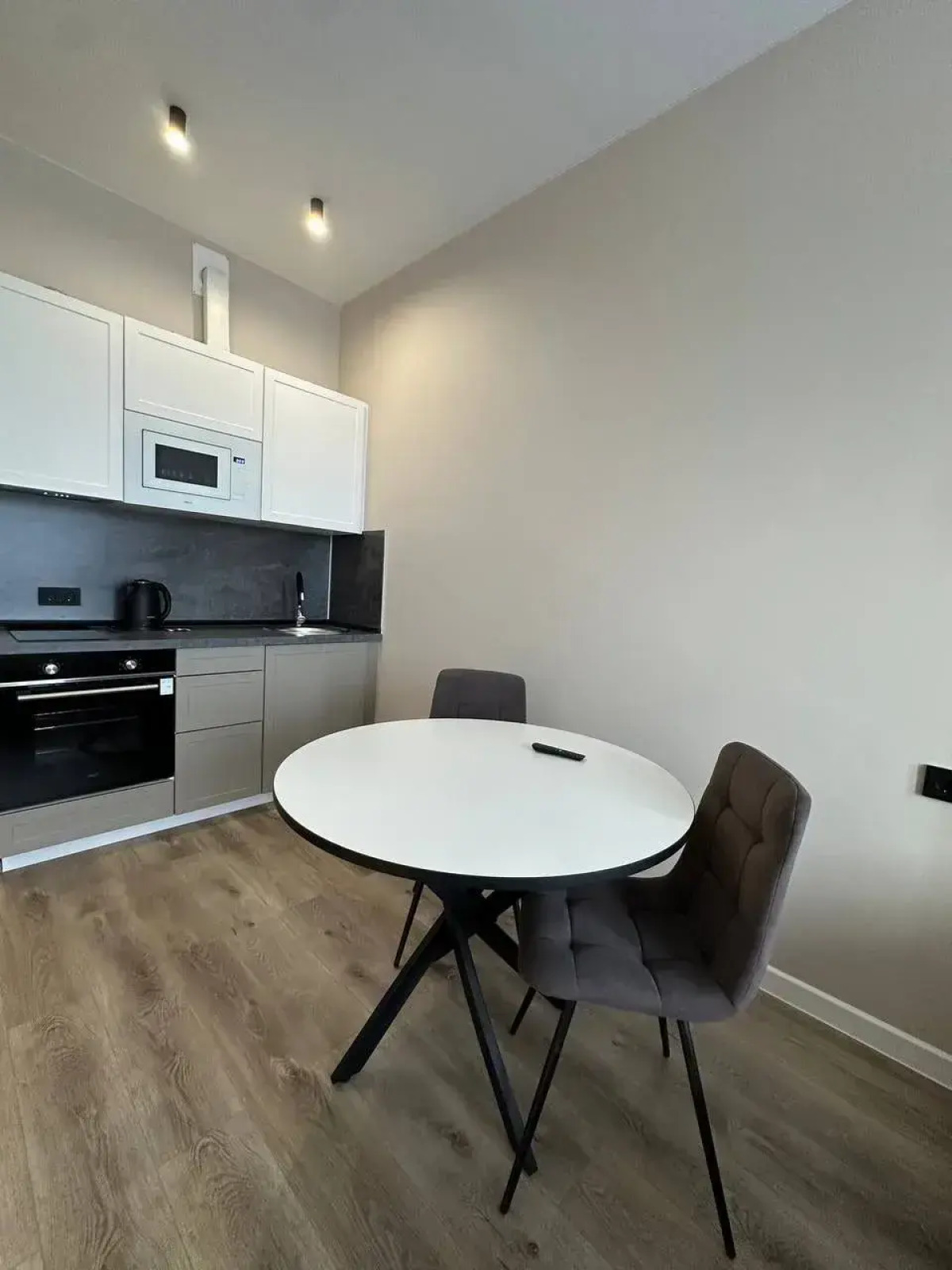 Апартаменты студия в новом ЖК (0079/8200)