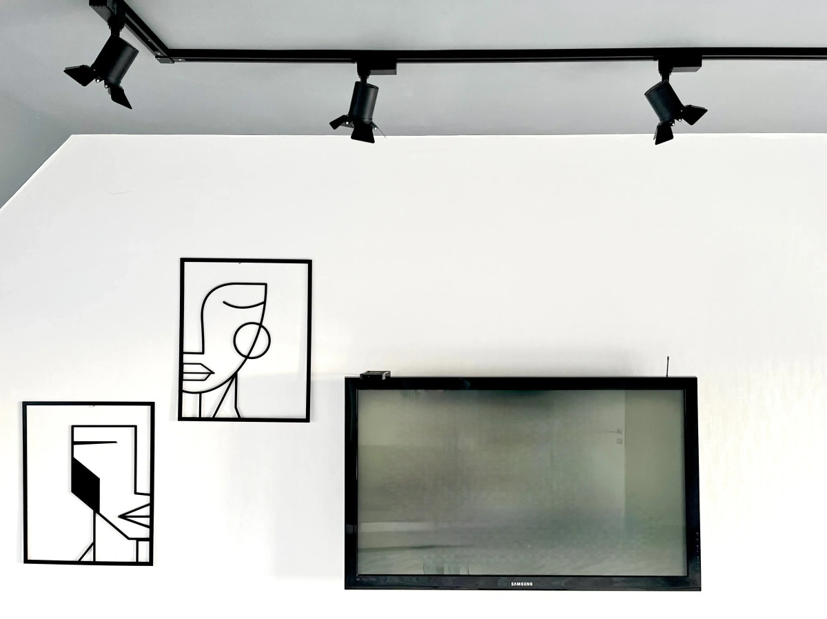 Квартира Неотель мансардная у Чернавского моста, Петровского сквера