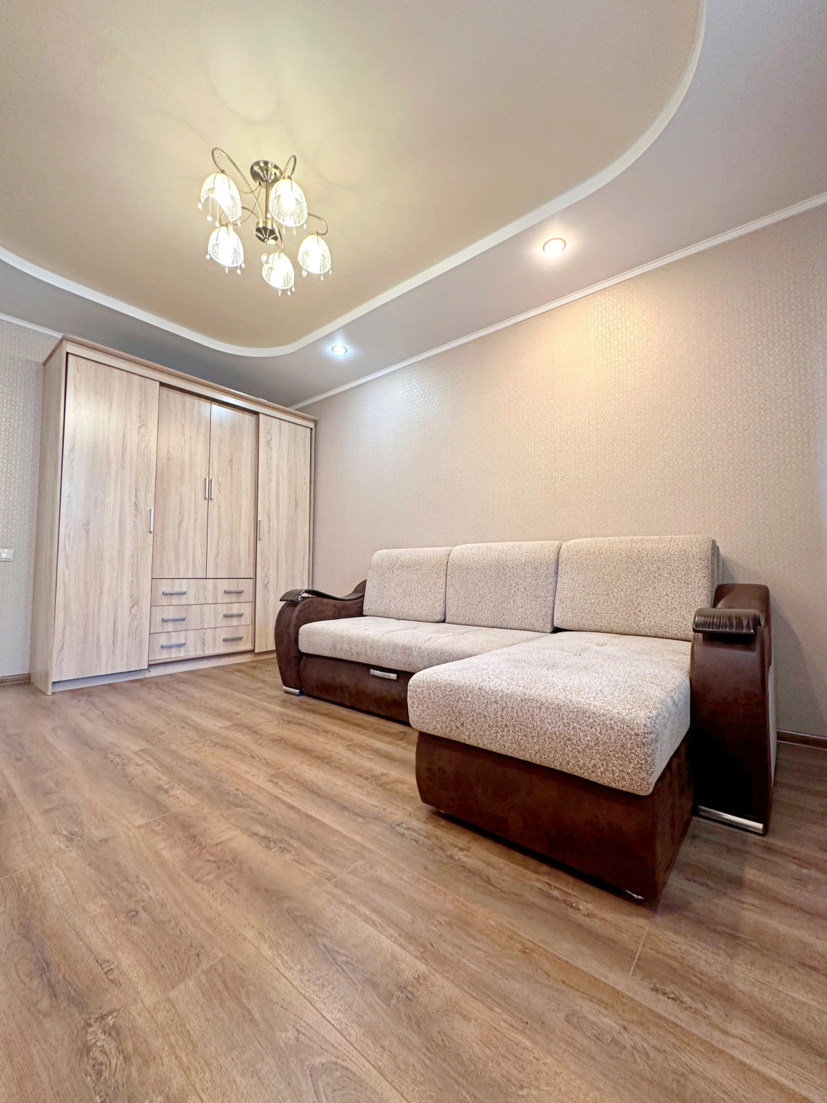 Апартаменты 1-к Около Чаши